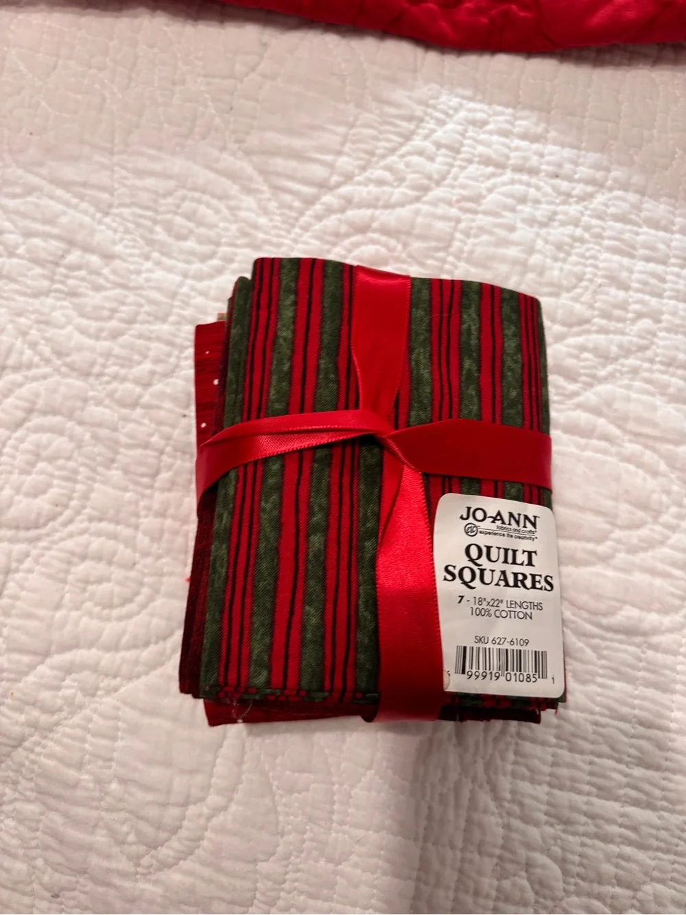 Holiday quilt squares